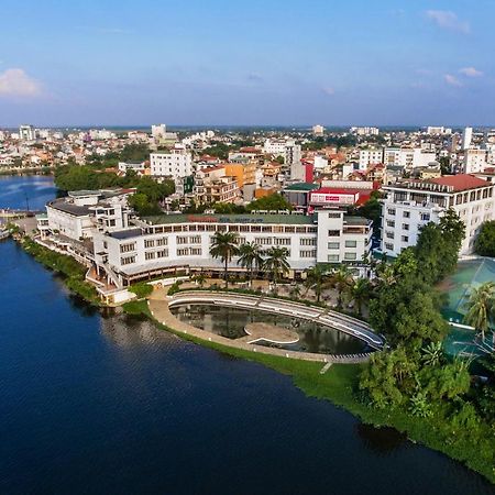 Huong Giang Hotel Resort & Spa Hue Buitenkant foto