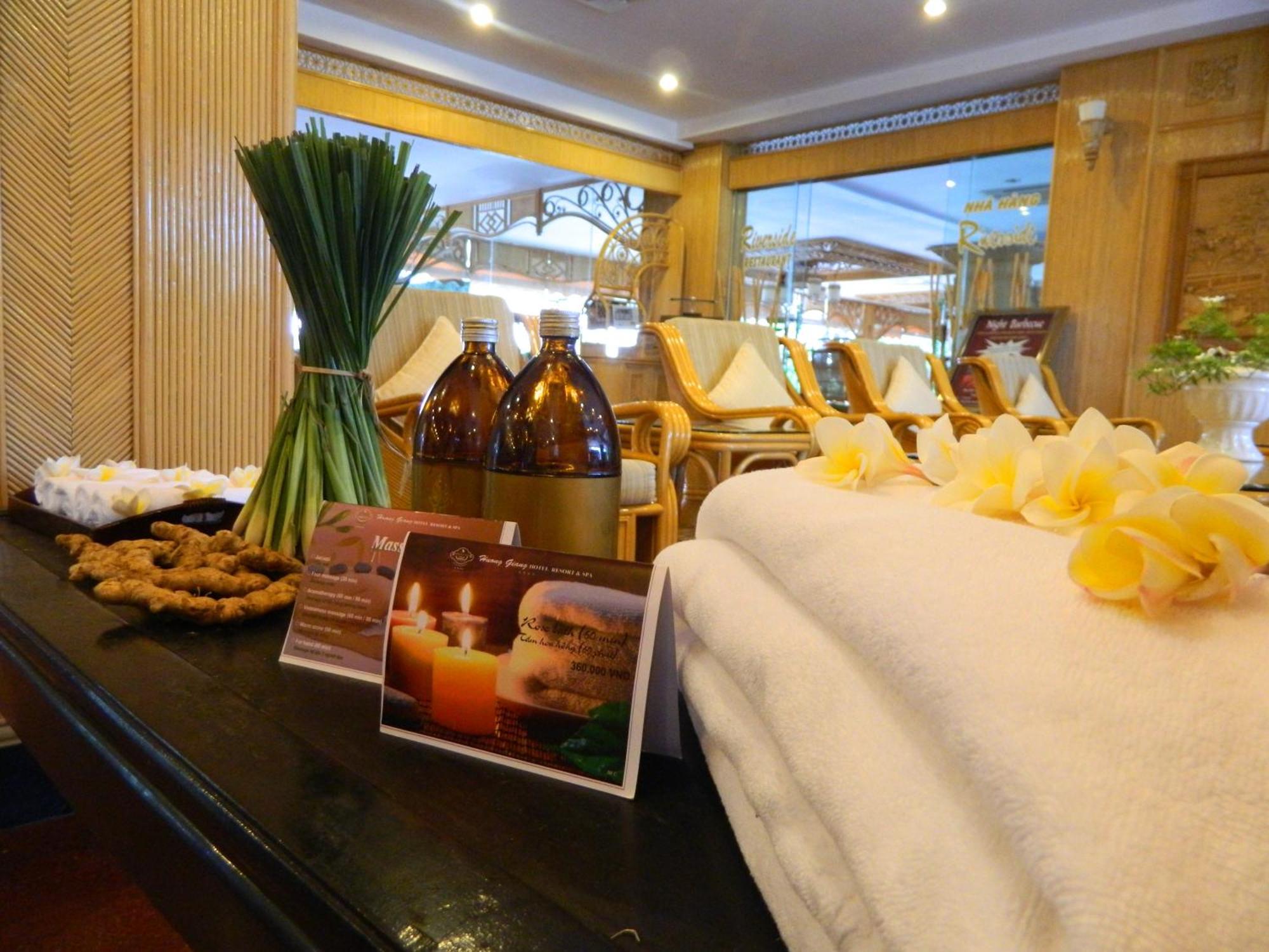 Huong Giang Hotel Resort & Spa Hue Buitenkant foto